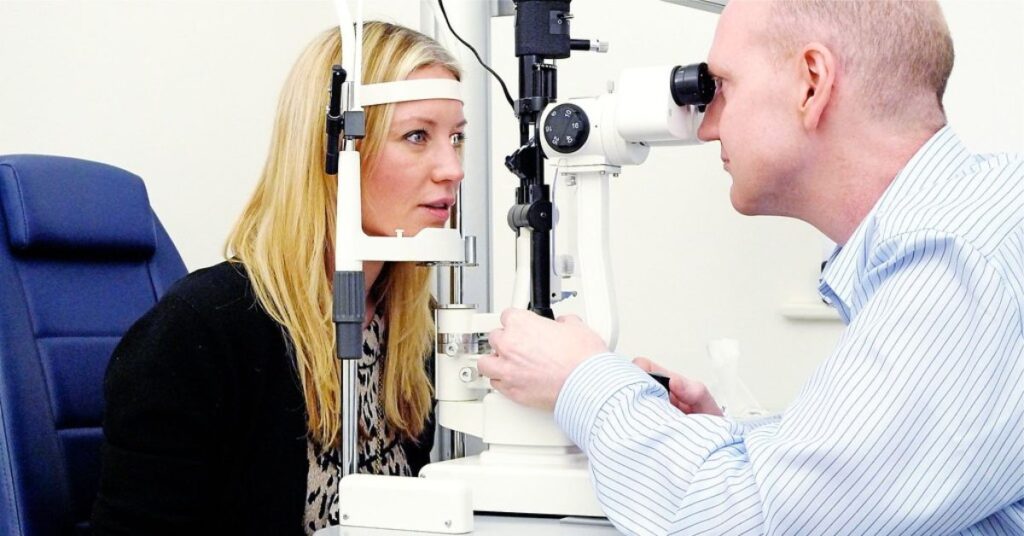 How does laser eye surgery improve vision