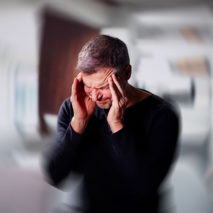 Living with Frequent Headaches: Tips for Managing Pain and Preventing Episodes