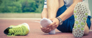 When to See a Doctor for a Sports Injury