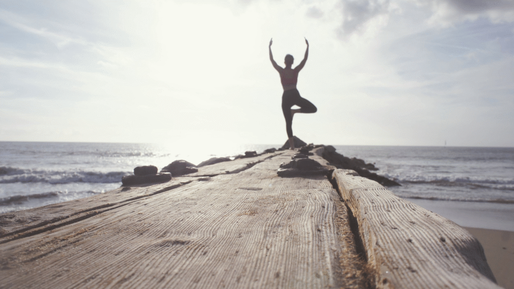 What lifestyle changes help improve heart health?