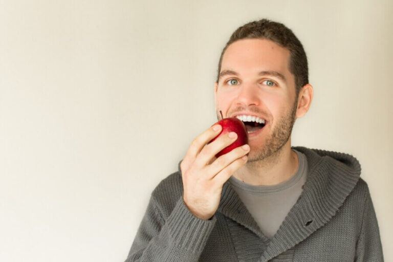 How Dental Implants Can Improve Your Speech and Eating Function