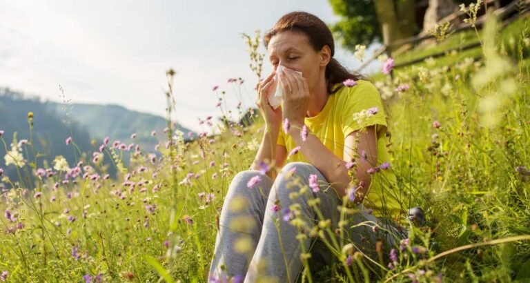 How to Cope with Seasonal Allergies and Enjoy the Outdoors