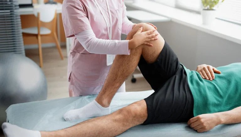 How a Joint Pain Doctor Helps You Explore Treatment Options