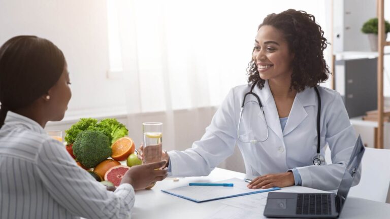 Improving Eating Habits With Help From a Weight Loss Doctor