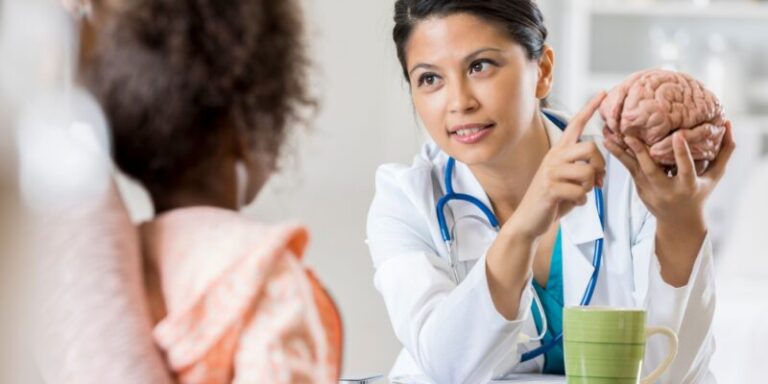 When To Consult a Neurologist for Neurological Disorders