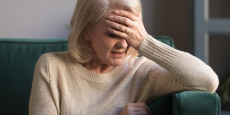 Diagnosis and the Importance of Early Detection of Acoustic Neuroma